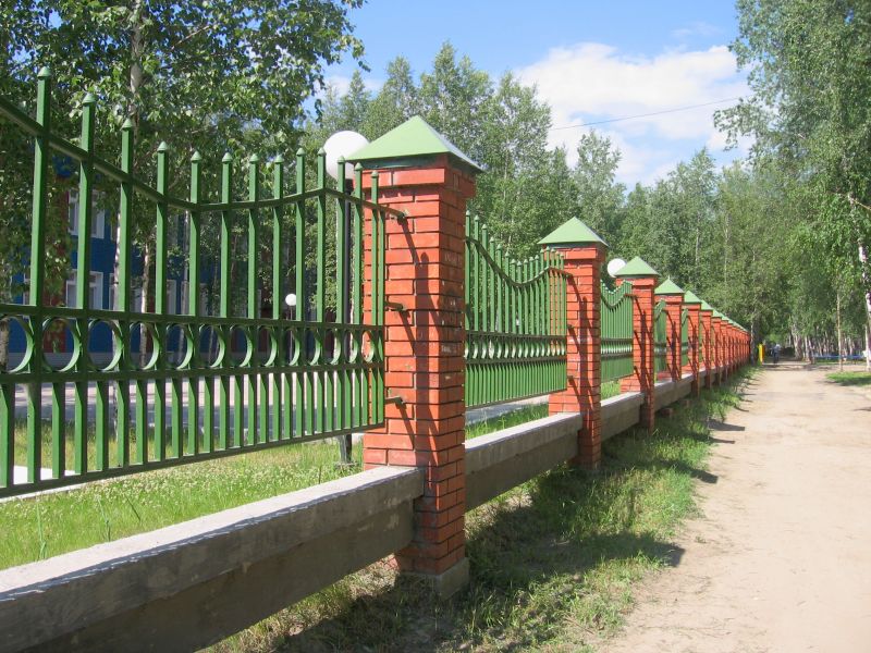Cast Iron Fence Installation