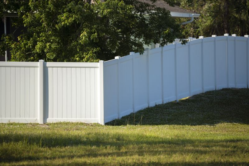 Vinyl Fence Construction